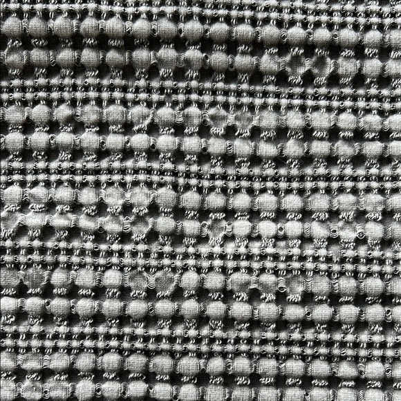 Pottery Barn Gray Ribbed Pencil Accent Pillowcase - Picture 3 of 4